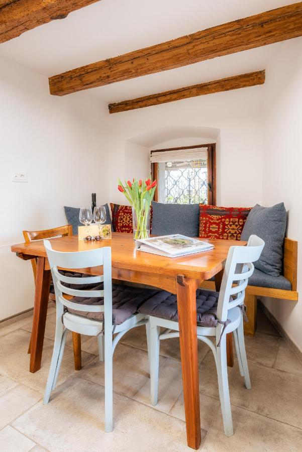 Apartment Villa Irena Great For A Family Holiday With Free Parking And Ev Station Ajdovščina Kültér fotó